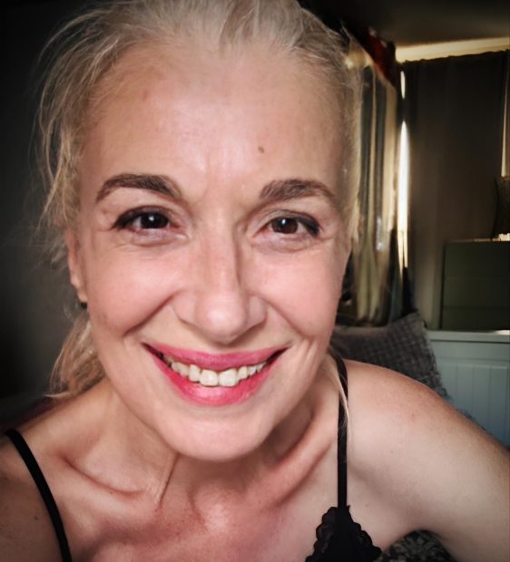 Războiul femeii cu ea însăși, Punicele sunt nimic